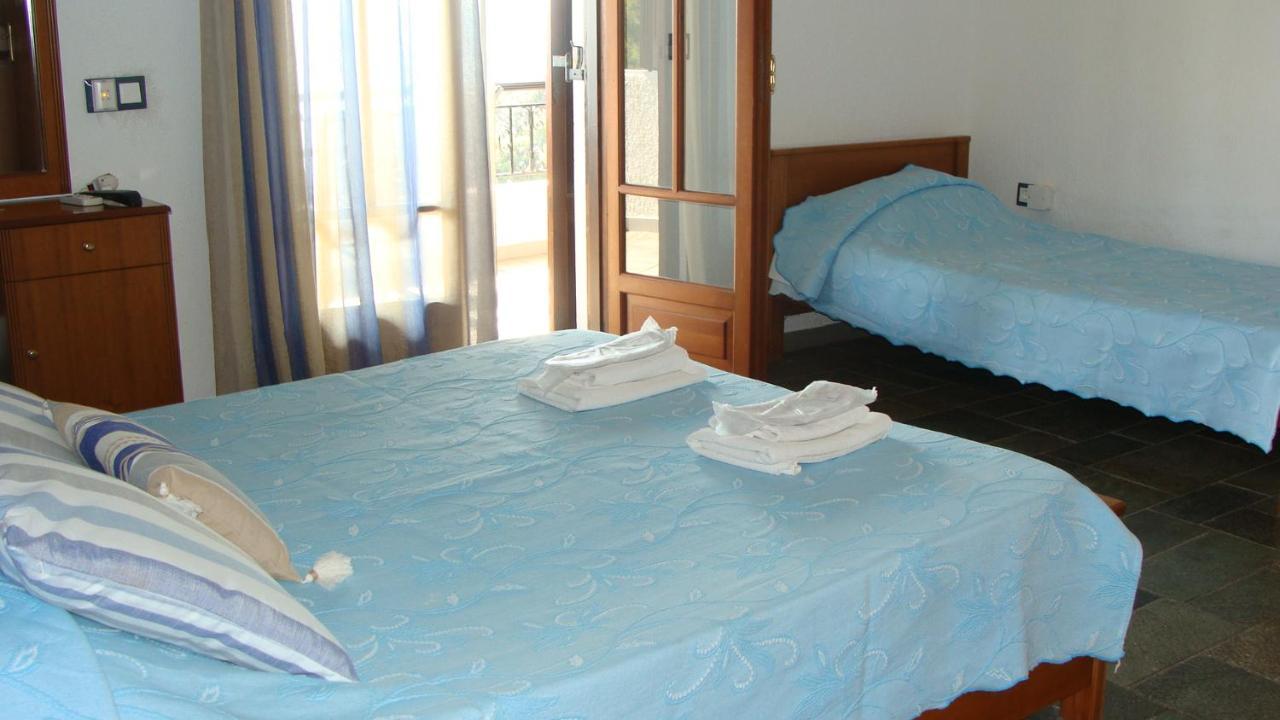 Captain George'S Apartments Patitiri  Bagian luar foto